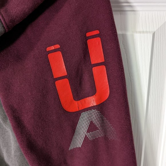 Under Armour Coldgear Grey & Burgundy Pullover Sweatshirt - Picture 5 of 8